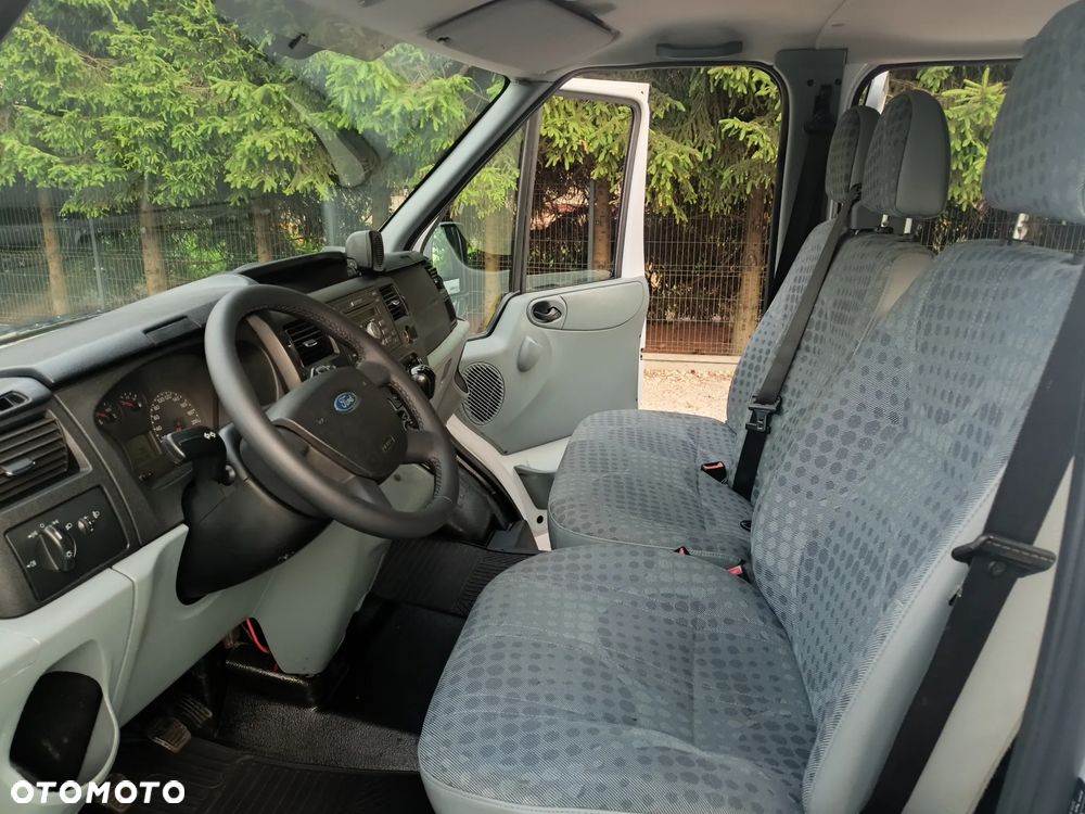 Ford Transit - 9