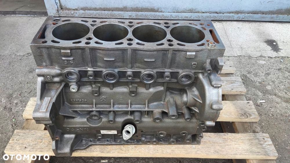 JAGUAR LAND ROVER RANGE 2.2 TD4 BLOK SILNIKA 224DT - 1