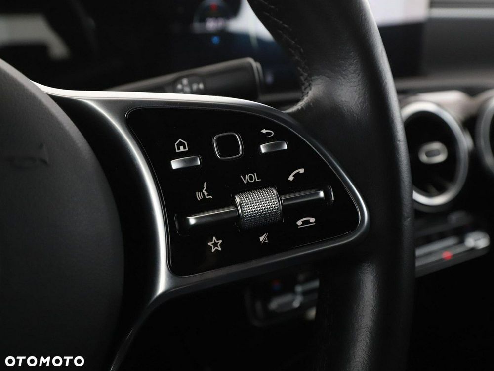 Mercedes-Benz CLA 200 d 8G-DCT Progressive - 31