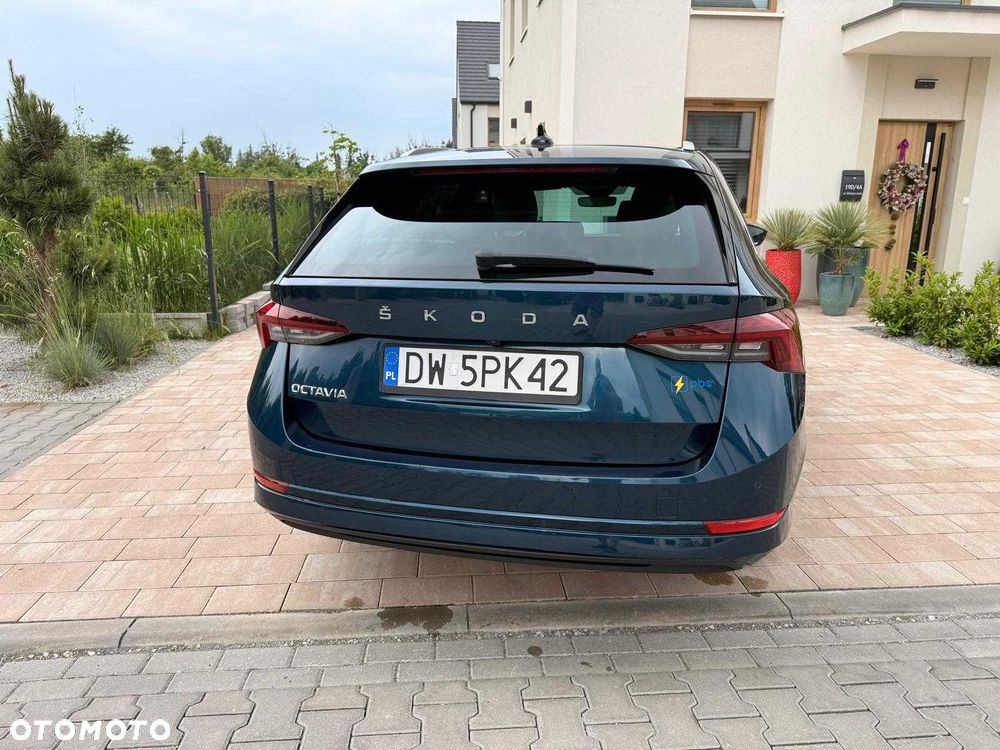 Skoda Octavia - 7