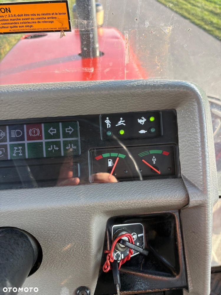 Massey Ferguson 3065 - 9