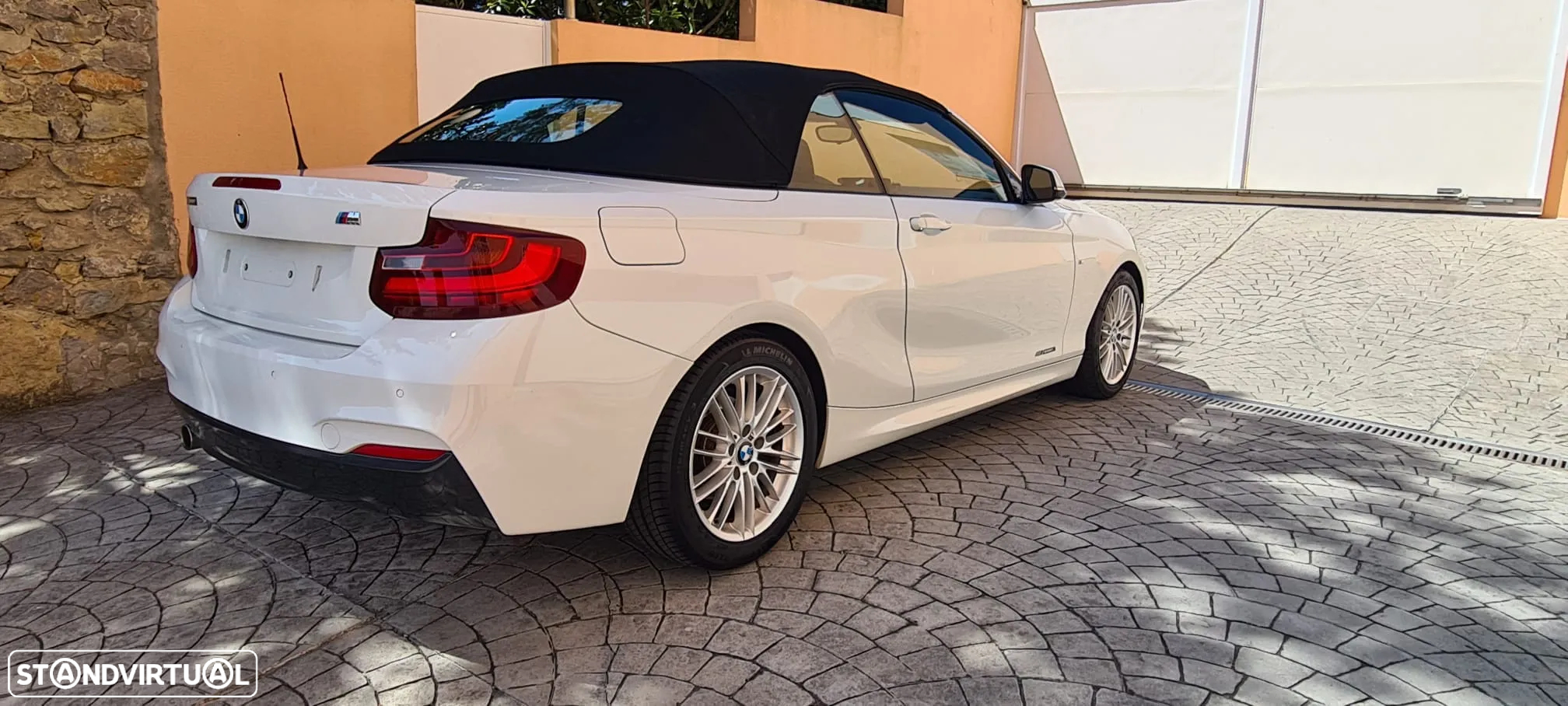 BMW 218 d Cabrio Pack M Auto - 25
