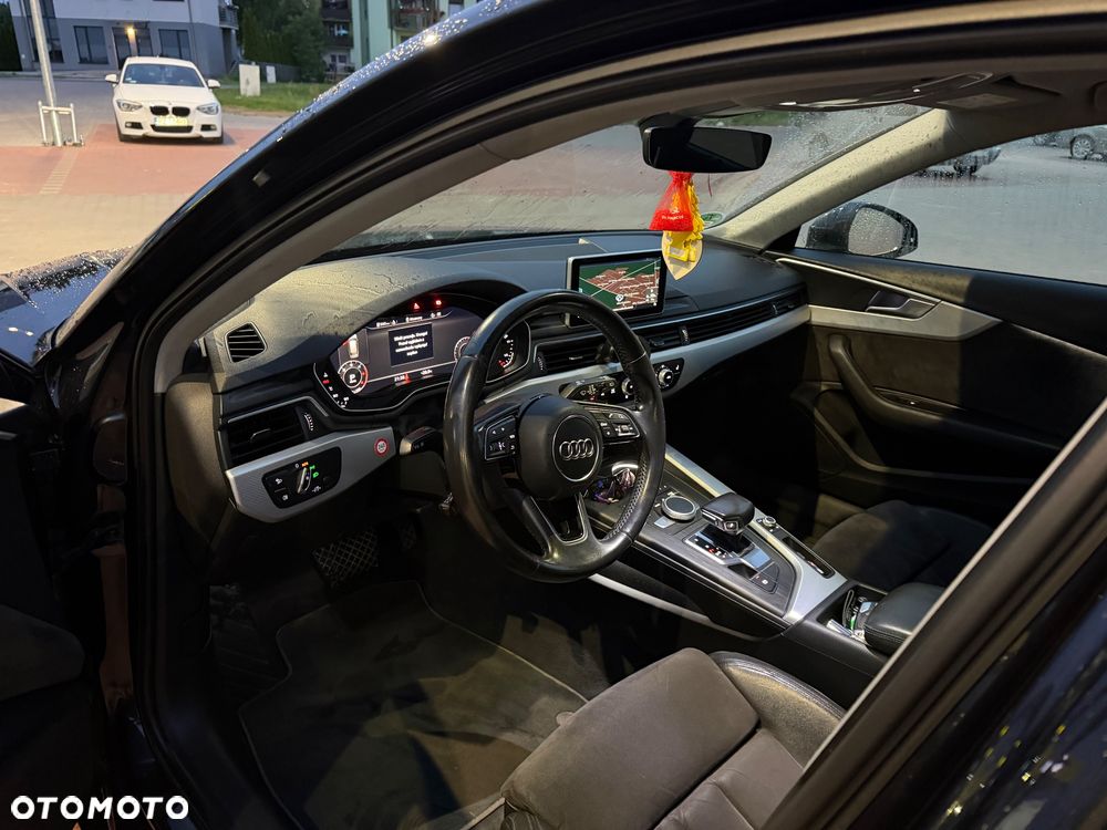 Audi A4 Avant - 14