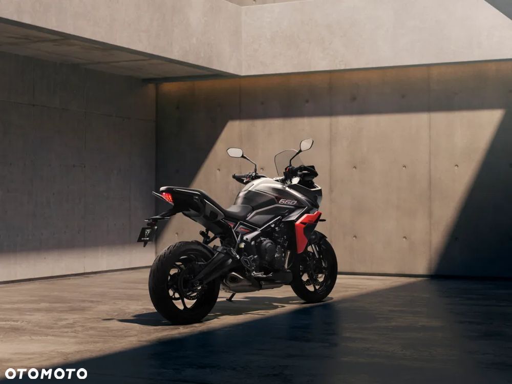 Triumph Tiger - 2