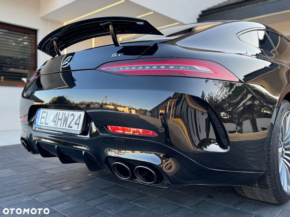 Mercedes-Benz AMG GT 43 4-Matic+ - 12