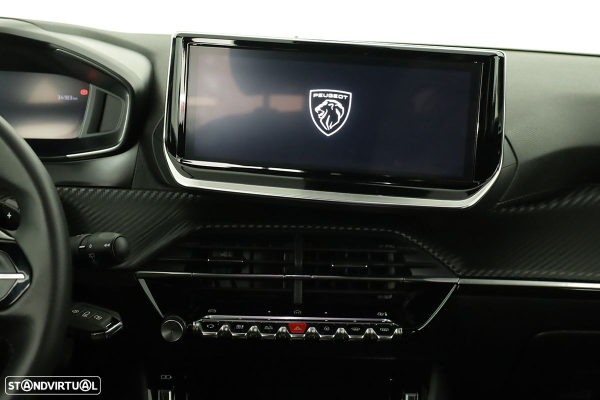 Peugeot 2008 1.2 PureTech Allure EAT8 - 8