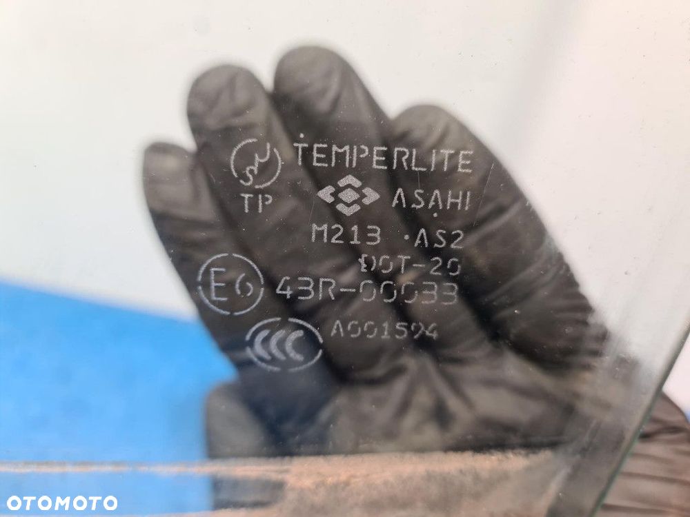 CITROEN C-CROSSER SZYBA DRZWI PRZÓD LEWA - 2