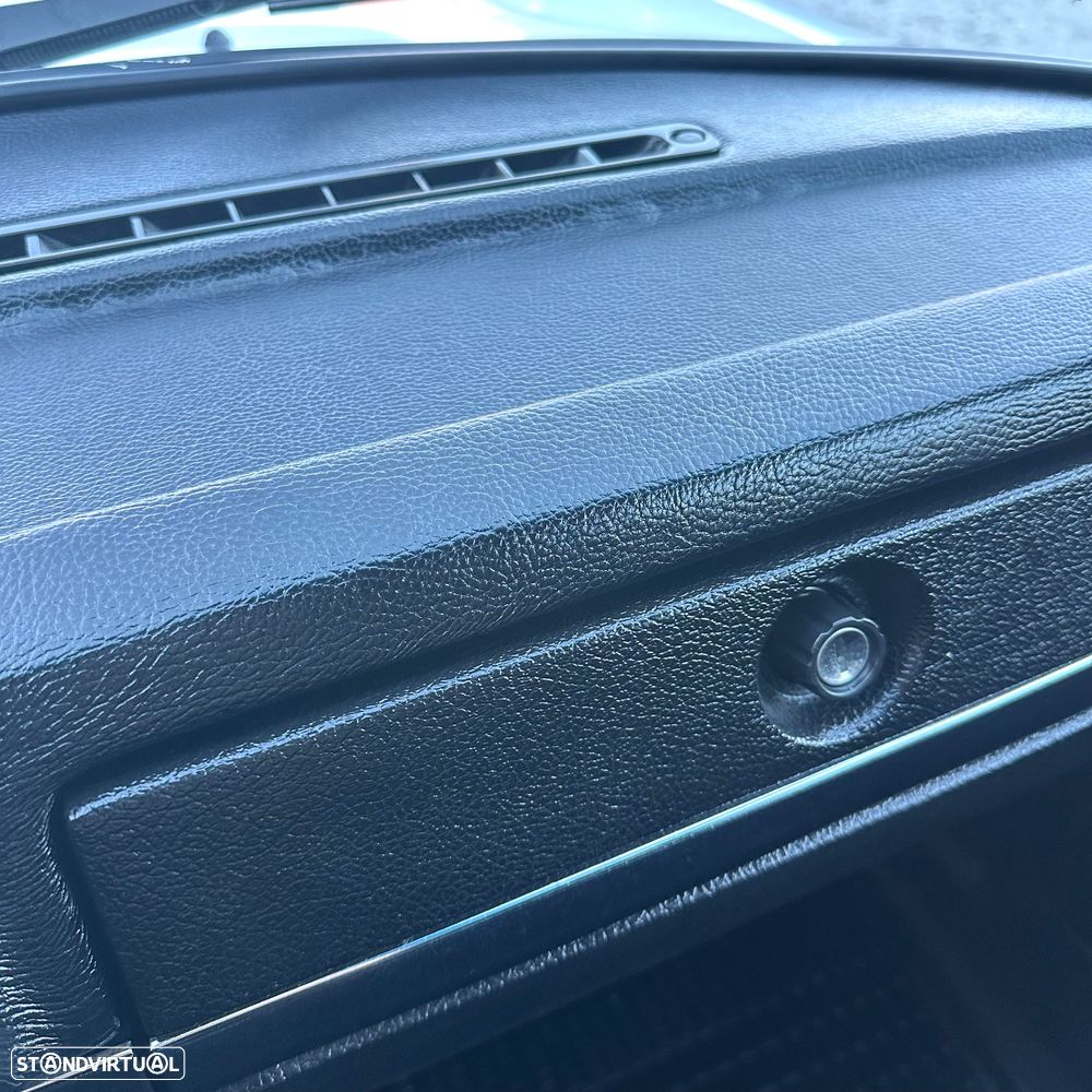 Volvo 245 - 16