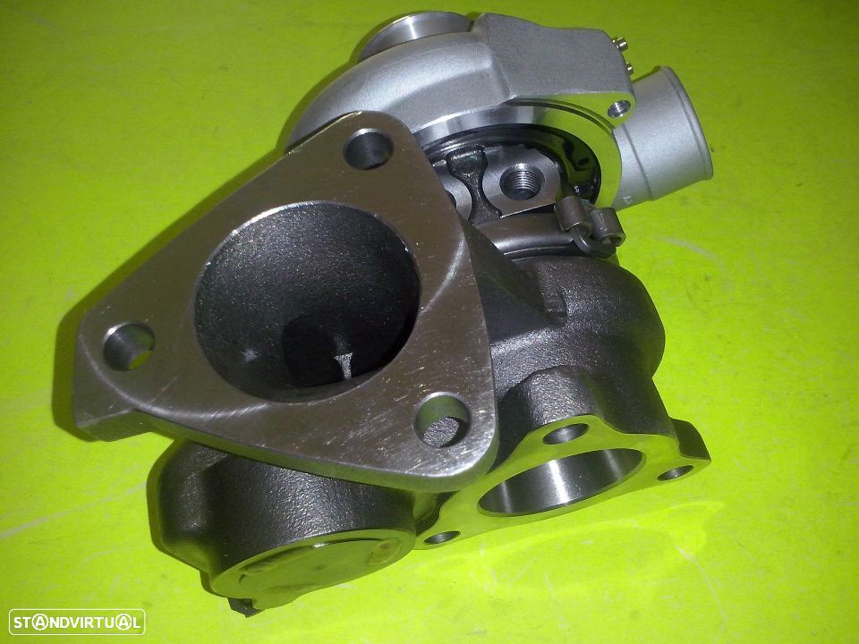 Mitsubishi L200 K74 motor 2.5td 4D56 - Turbo novo - 4