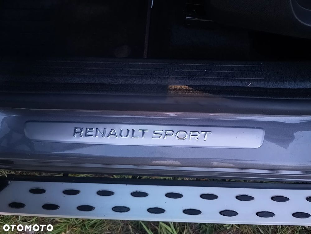 Renault Captur 1.3 TCe mHEV R.S Line EDC - 36