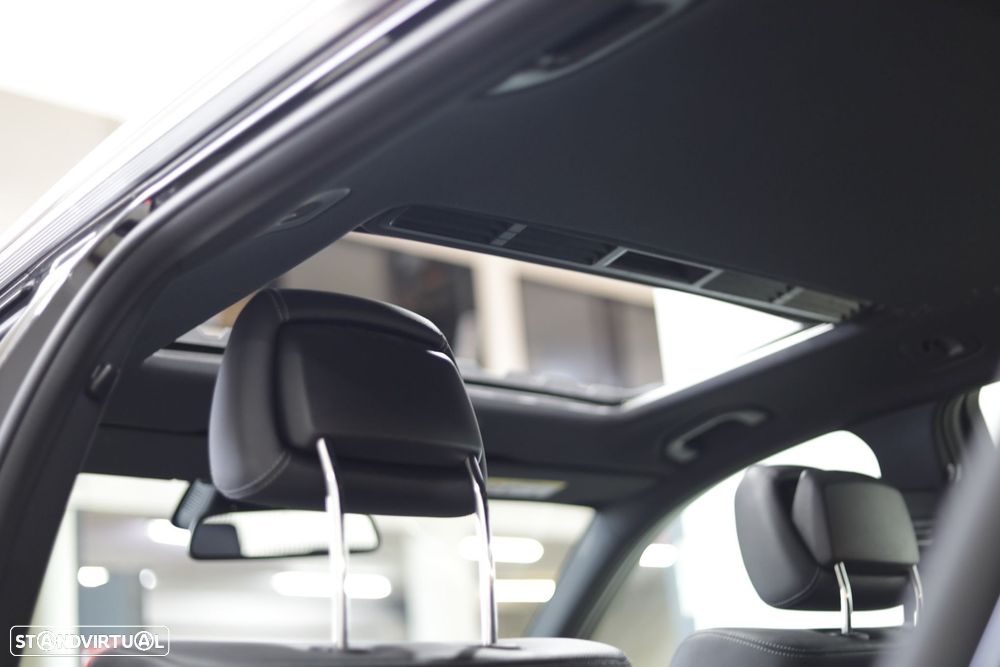 Mercedes-Benz E 250 BlueTEC Avantgarde Auto. - 38