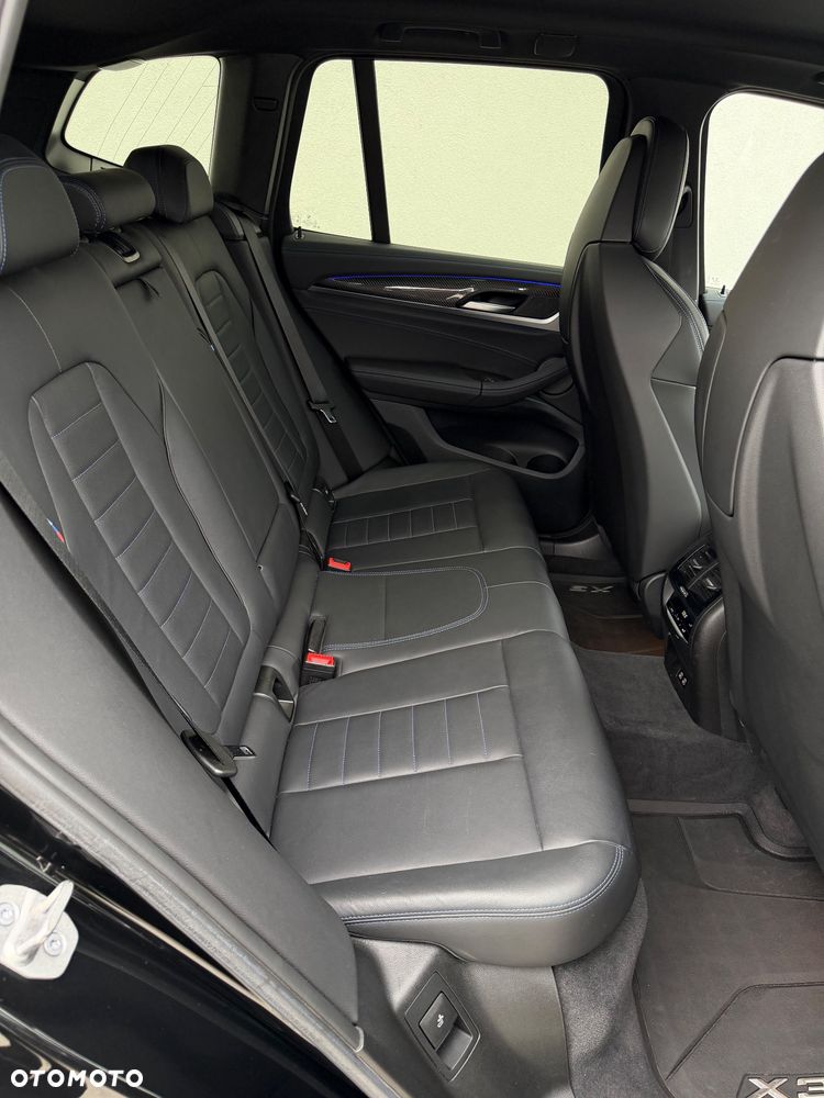BMW X3 M M40i Sport Edition - 24