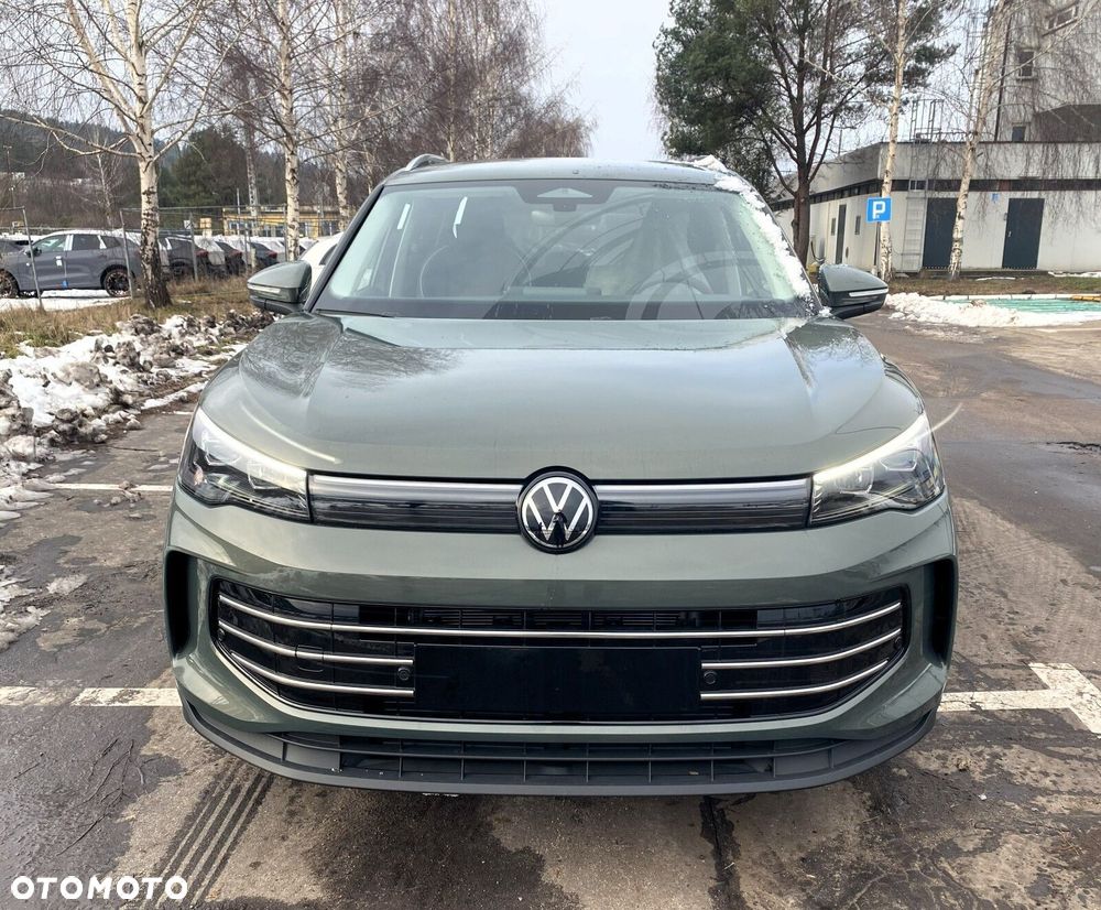 Volkswagen Tiguan - 3