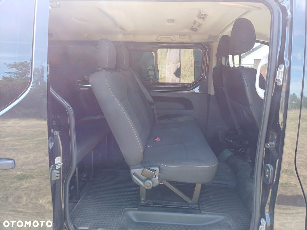 Opel Vivaro - 8