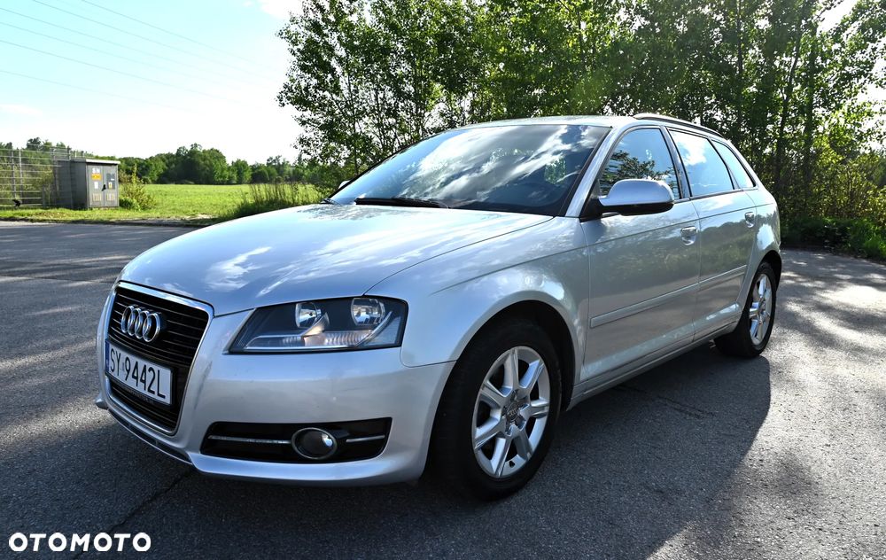 Audi A3 Sportback - 2