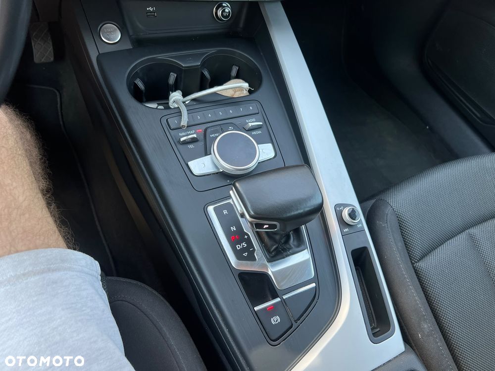 Audi A4 Avant 2.0 TDI S tronic sport - 27