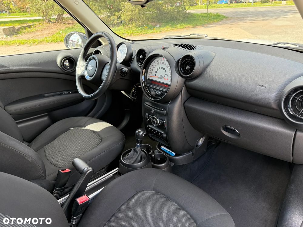MINI Countryman Cooper D - 16