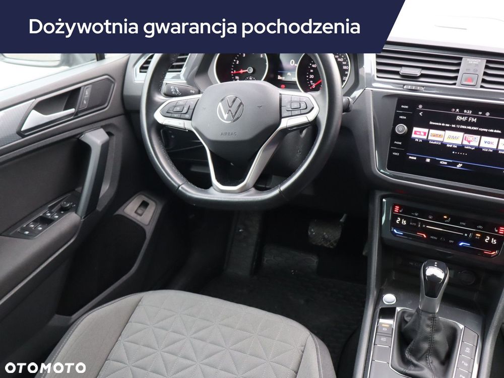 Volkswagen Tiguan - 9