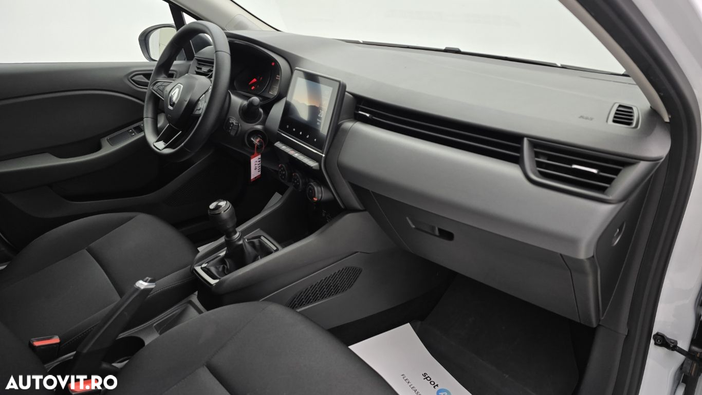 Renault Clio - 20
