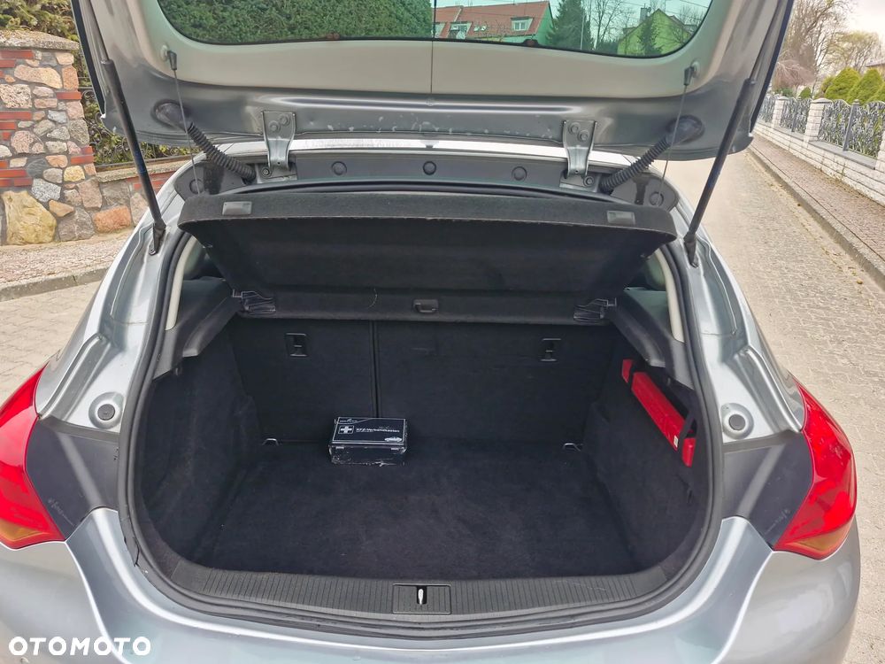 Opel Astra 1.6 ECOFLEX Start/Stop Edition - 12