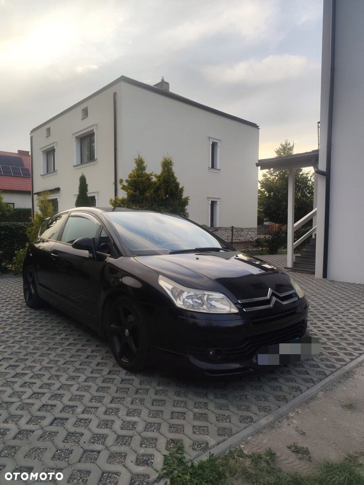Citroën C4 1.6 HDi VTR - 1