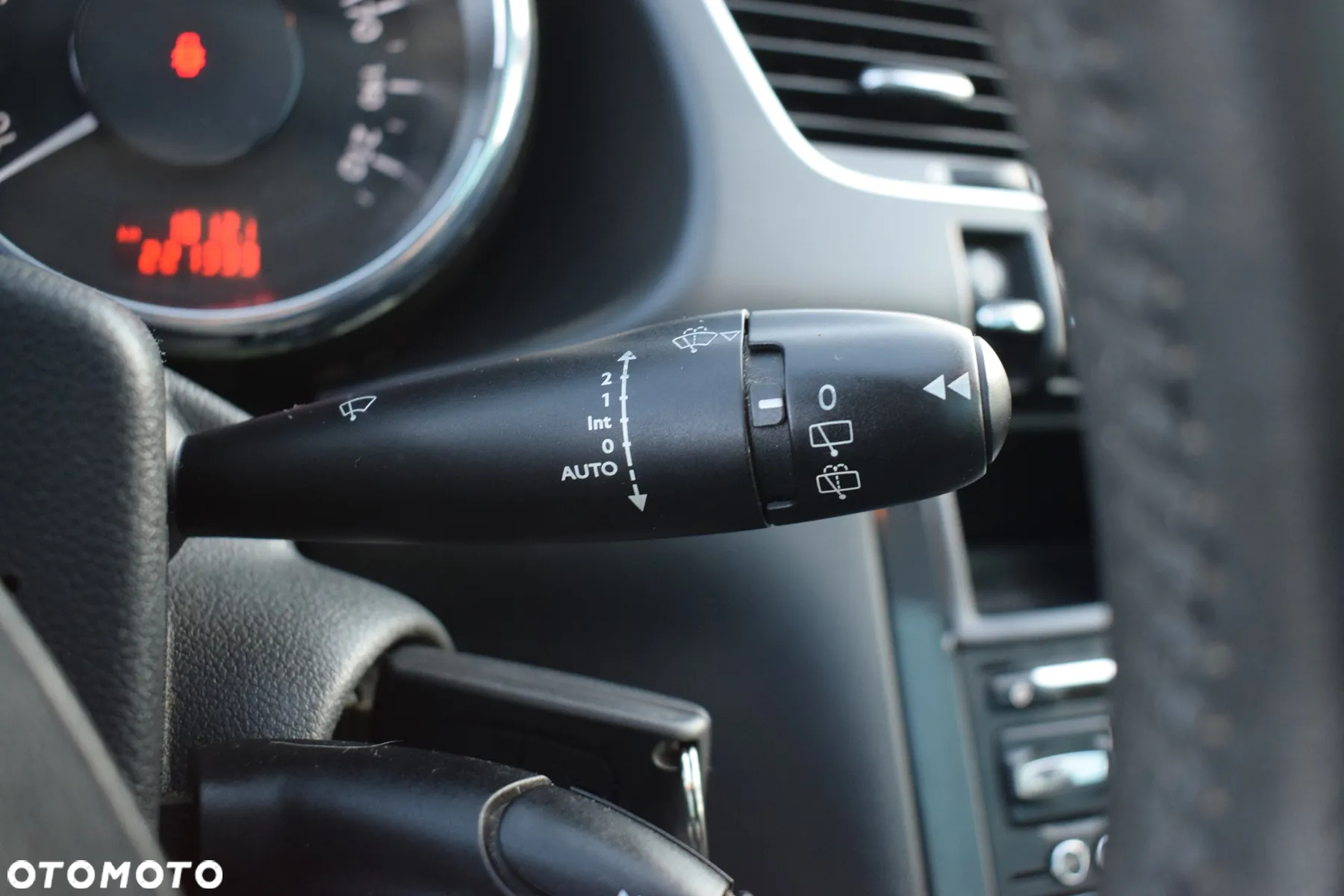 Peugeot 3008 HDi FAP 110 Premium - 22