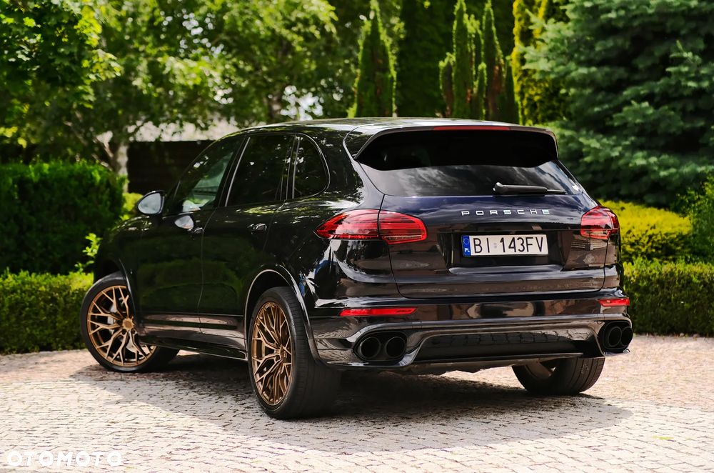 Porsche Cayenne S Tiptronic S - 12
