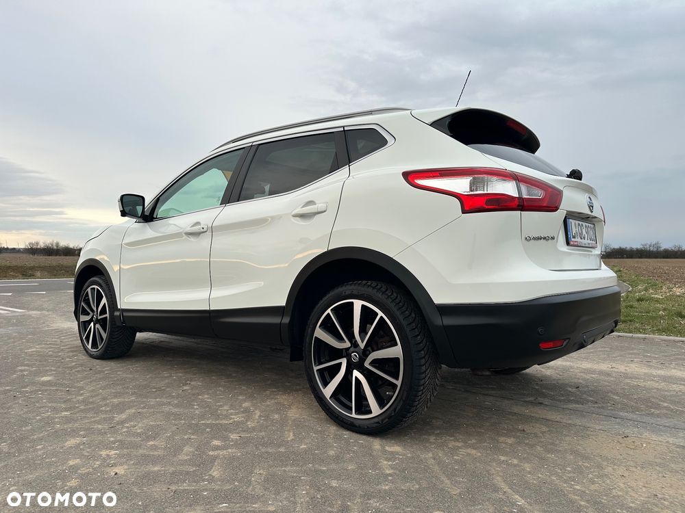 Nissan Qashqai 1.6 DIG-T Tekna - 6