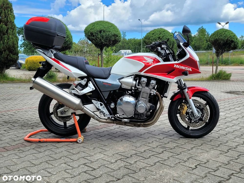 Honda CB - 3