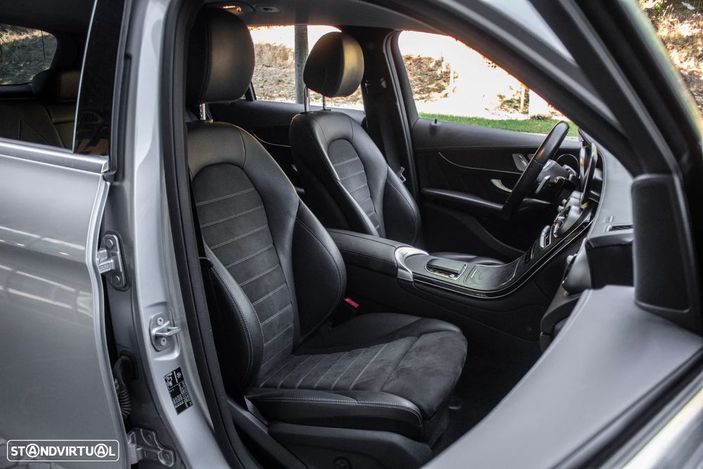 Mercedes-Benz GLC 300 de 4Matic 9G-TRONIC AMG Line - 27