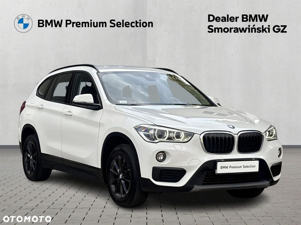 BMW X1 sDrive18i - 26