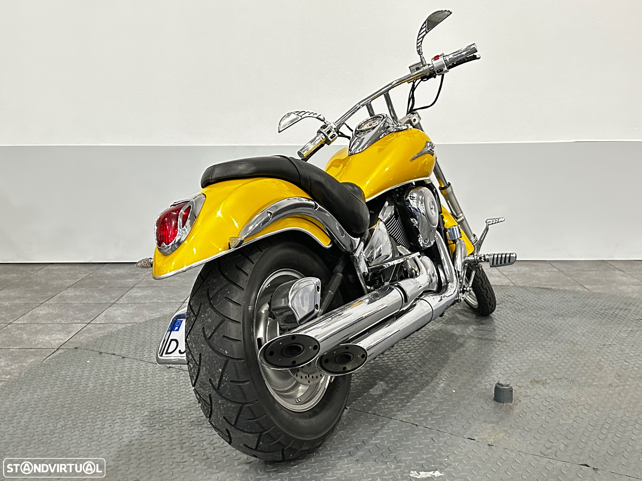 Kawasaki VN CUSTOM - 6