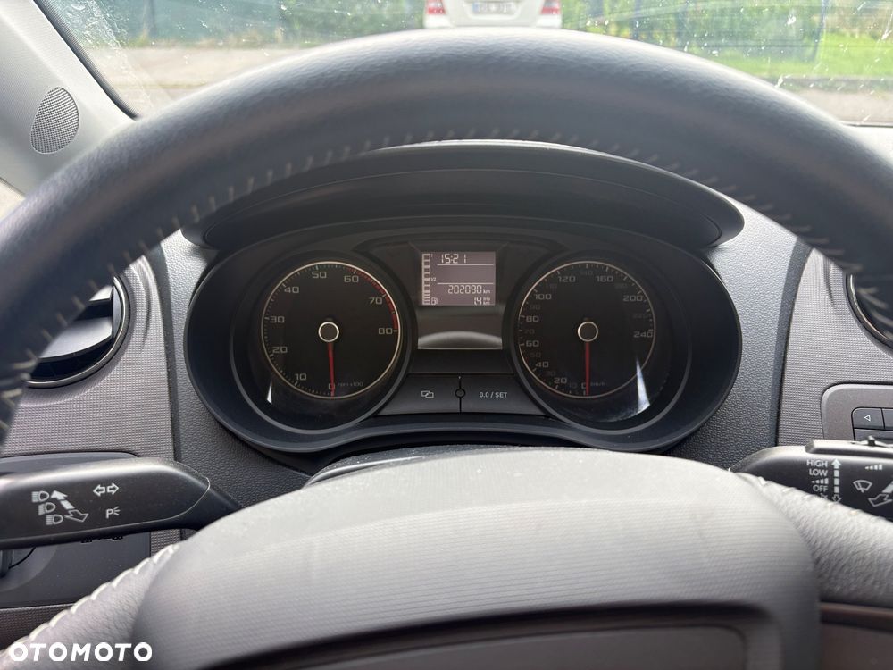 Seat Ibiza SC 1.4 16V Style - 5