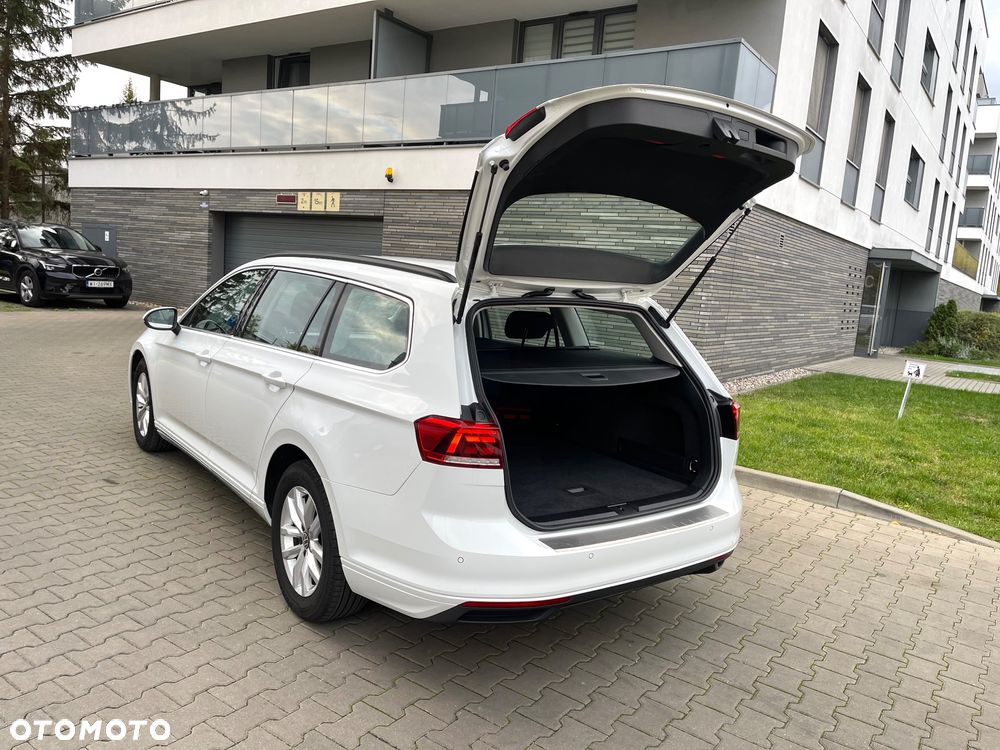 Volkswagen Passat 2.0 TDI EVO Business DSG - 19
