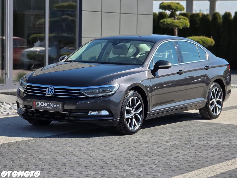 Volkswagen Passat 1.5 TSI EVO Highline DSG - 2