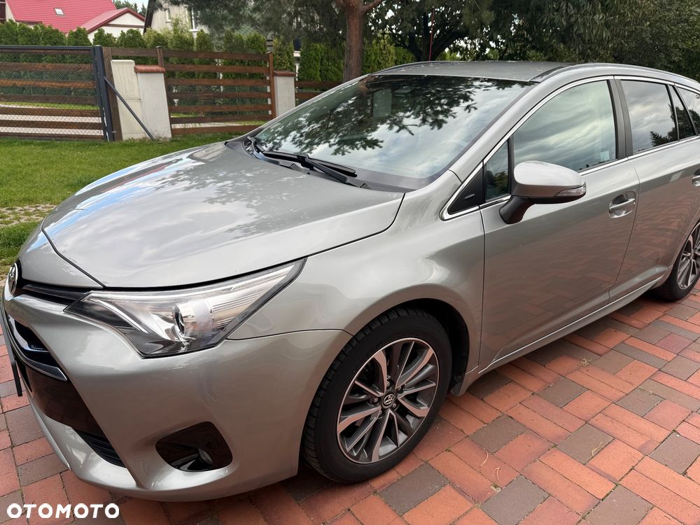 Toyota Avensis 2.0 Prestige MS - 5