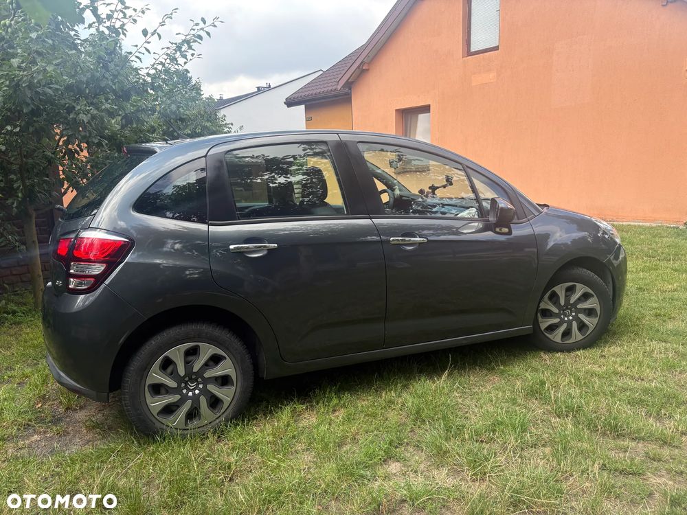 Citroën C3 Pure Tech (VTi) 82 Exclusive - 3