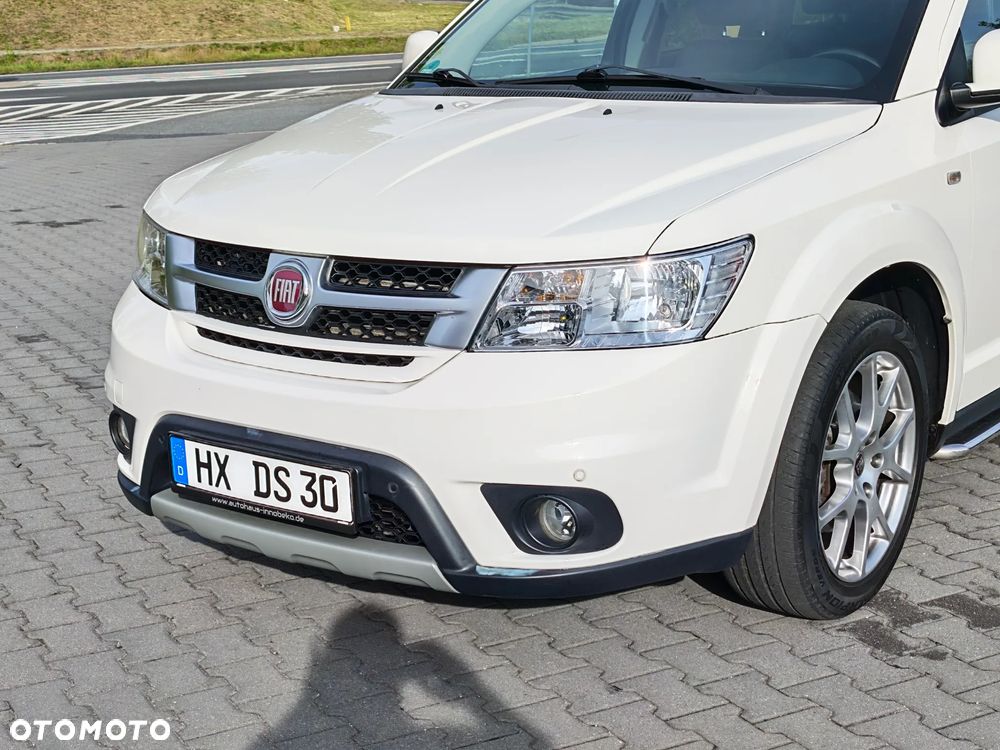 Fiat Freemont 2.0 Multijet Lounge AWD - 23