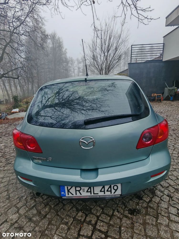 Mazda 3 - 4