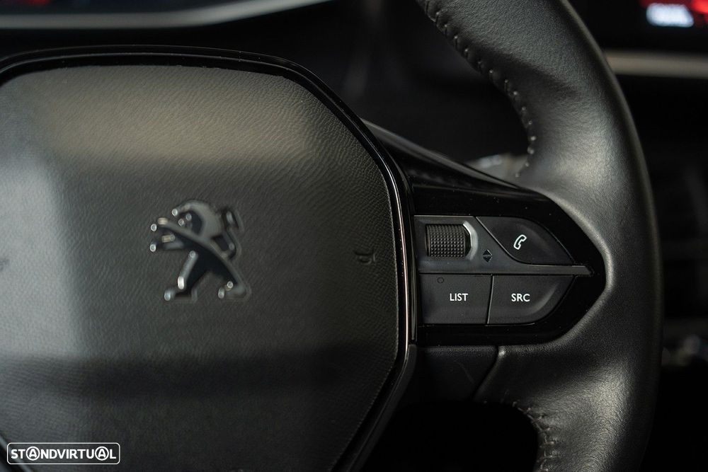 Peugeot 2008 1.5 BlueHDi Allure - 25