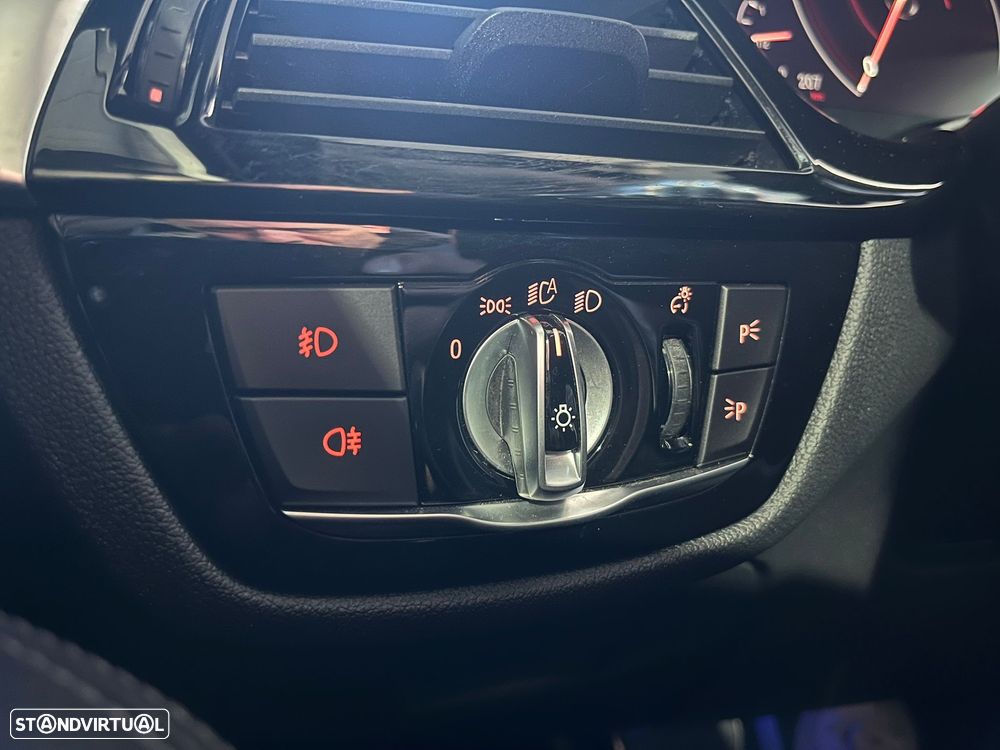 BMW 530 e iPerformance Pack M - 19