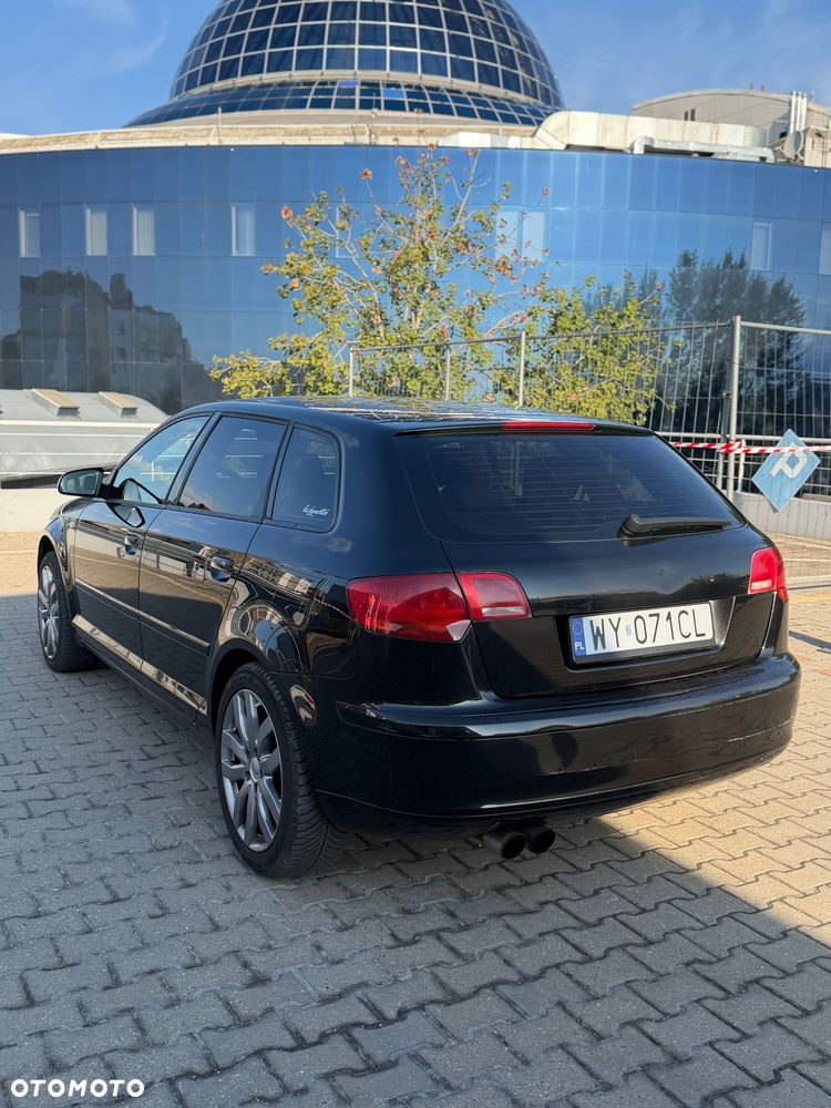Audi A3 Sportback - 3