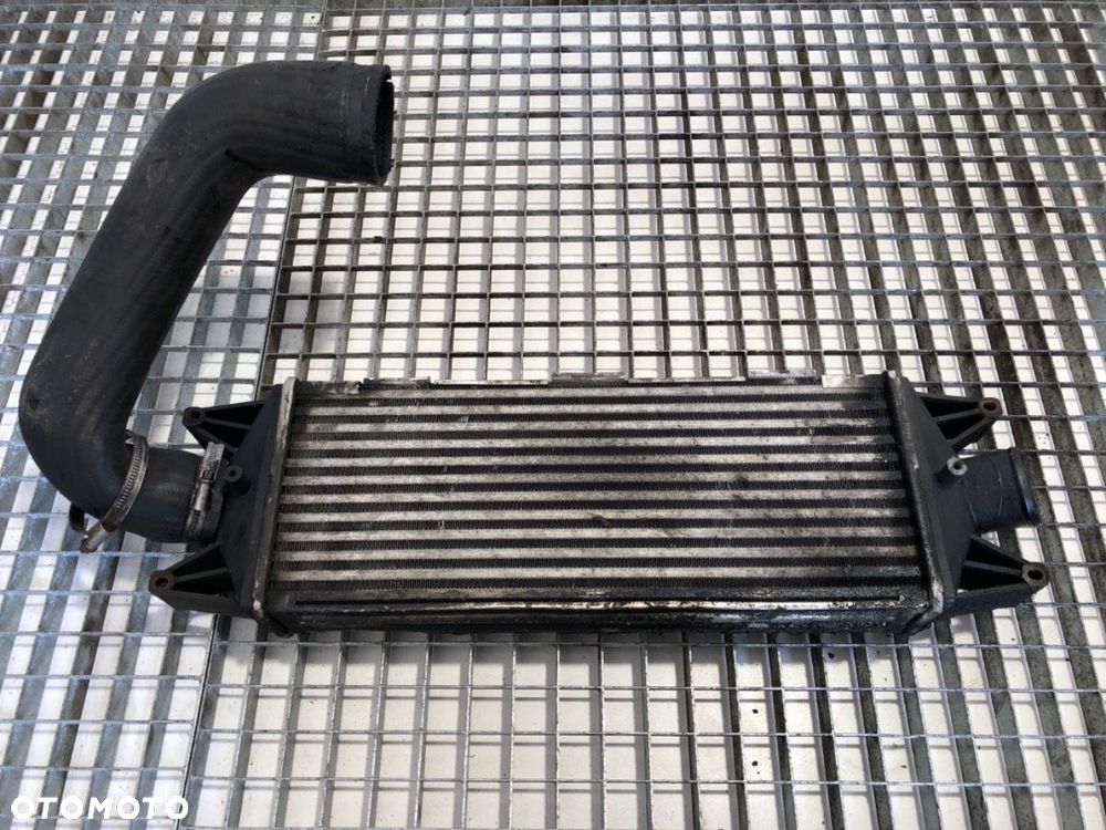 INTERCOOLER  VW TRANSPORTER V Autobus (7HB, 7HJ, 7EB, 7EJ) 2003 - 2015 1.9 TDI 63 kW [85 KM] olej - 7