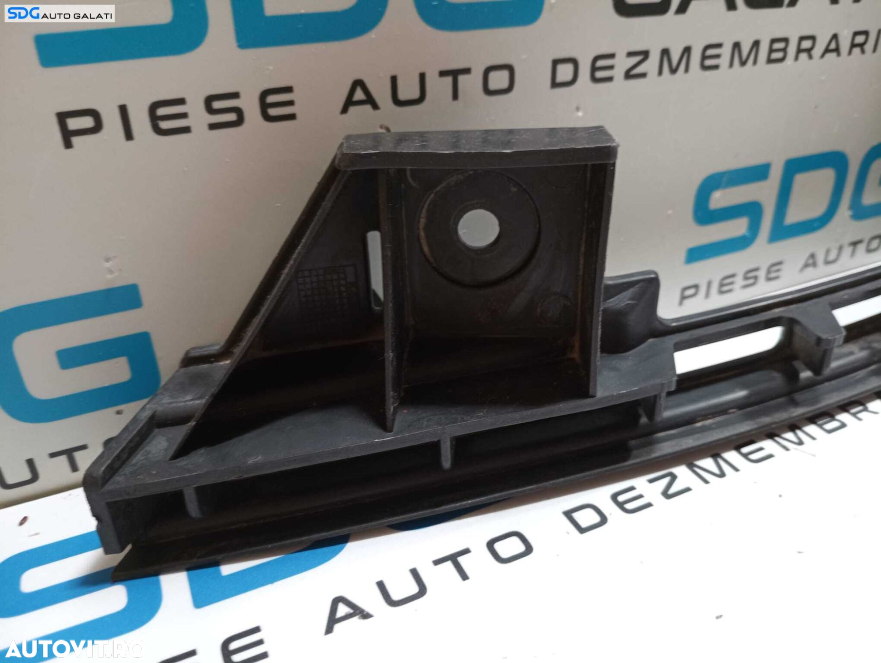 Suport Ghidaj Far Bara Spoiler Fata Dreapta Volkswagen Caddy 2004 - 2011 Cod 1T0807890B [M7256] - 5