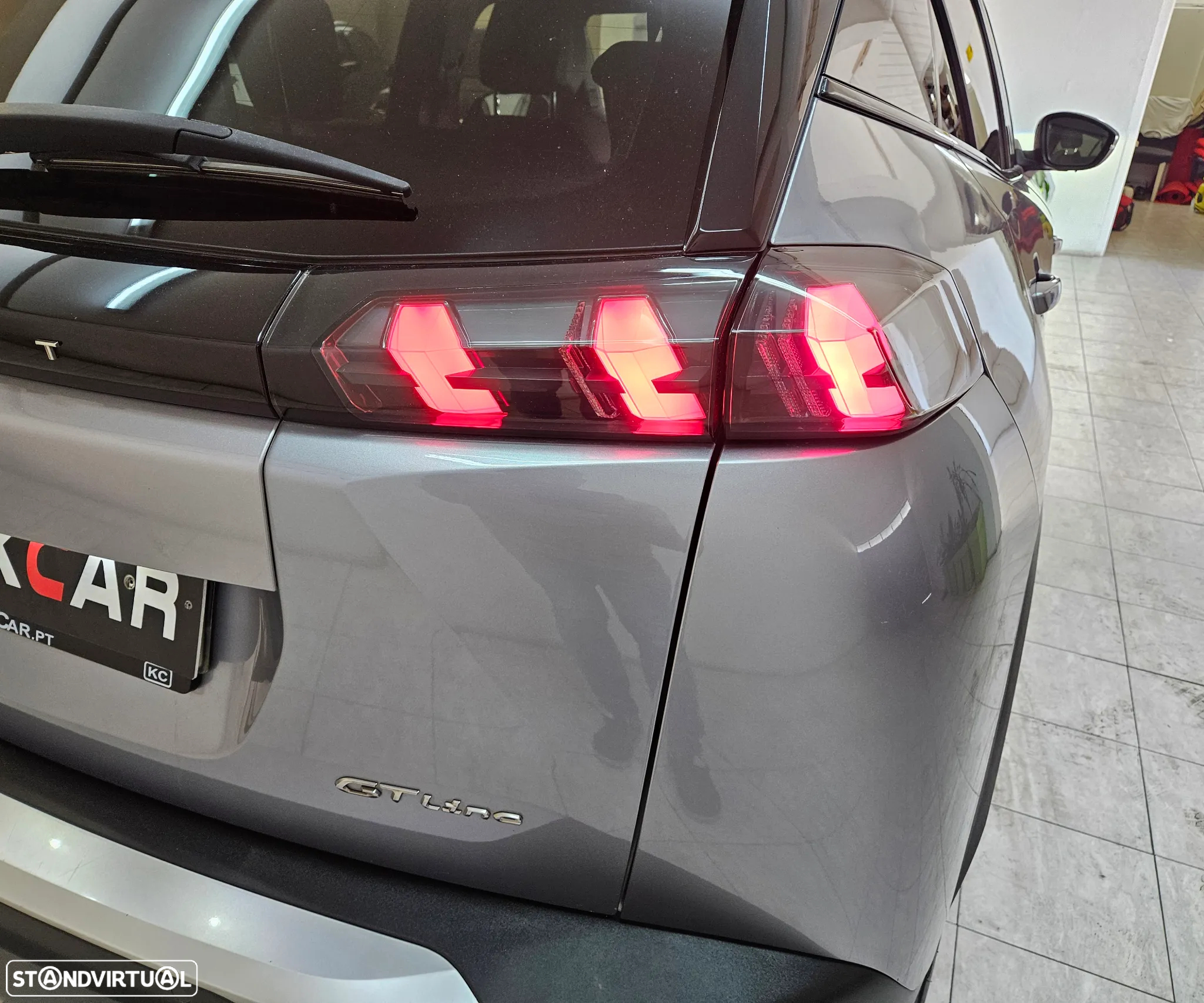 Peugeot 2008 1.5 BlueHDi GT Line - 47