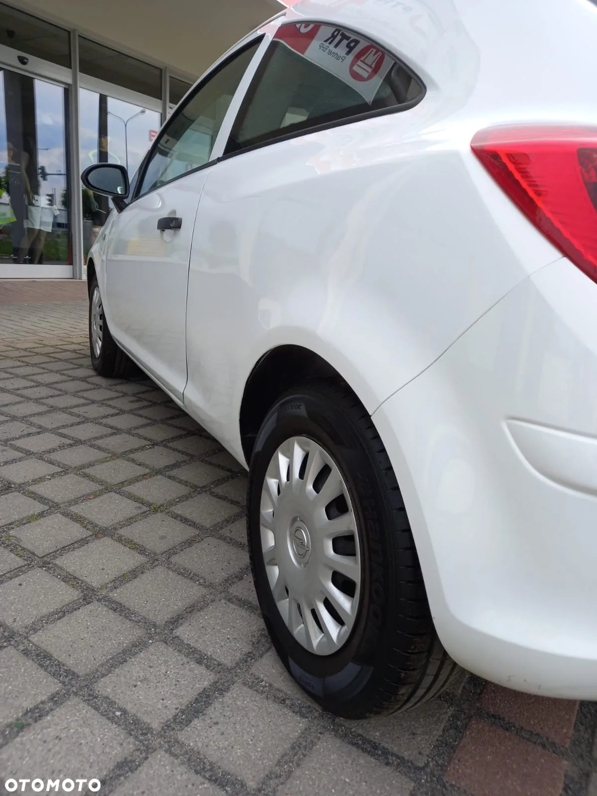 Opel Corsa 1.2 16V (ecoFLEX) Edition - 9