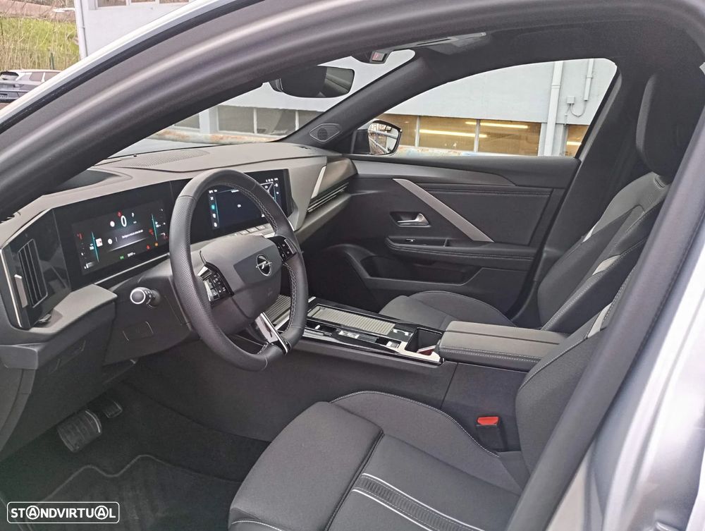 Opel Astra 1.2 T GS Aut. - 5