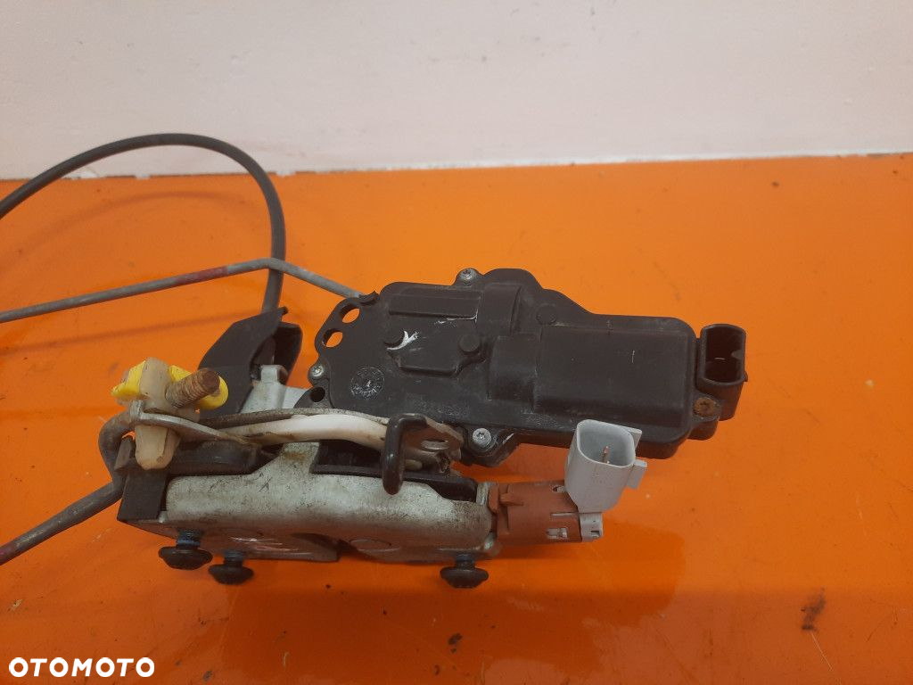 FORD FREESTAR I 03-07 ZAMEK DRZWI PRZÓD PRAWY KLAMKA WEWNĘTRZNA 911202B3 - 3
