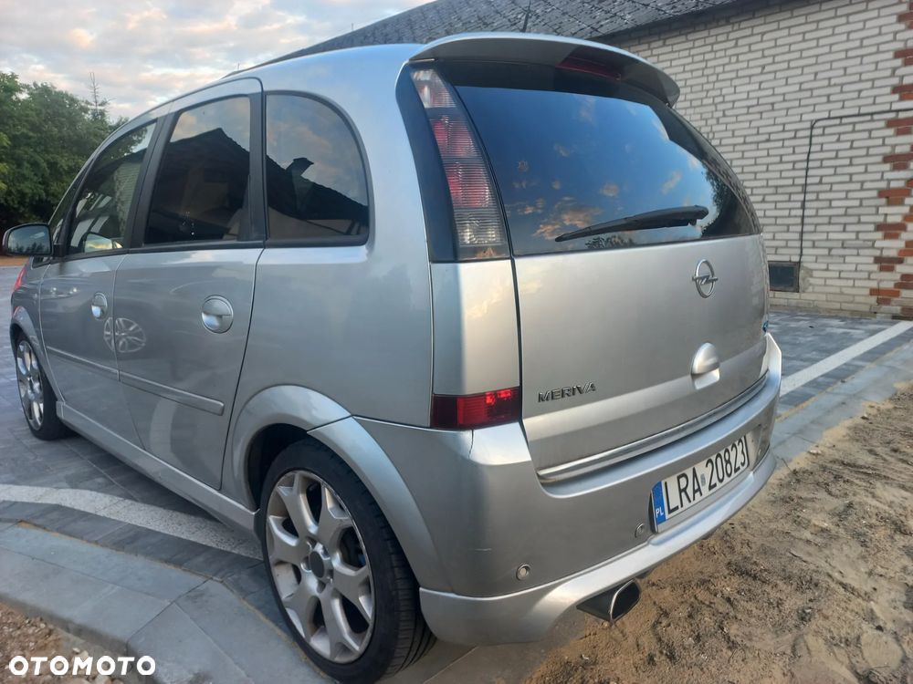 Opel Meriva 1.6 Turbo OPC - 3