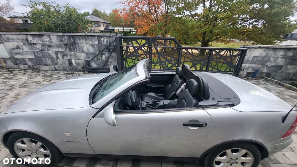 Mercedes-Benz SLK ver-230-kompressor - 11